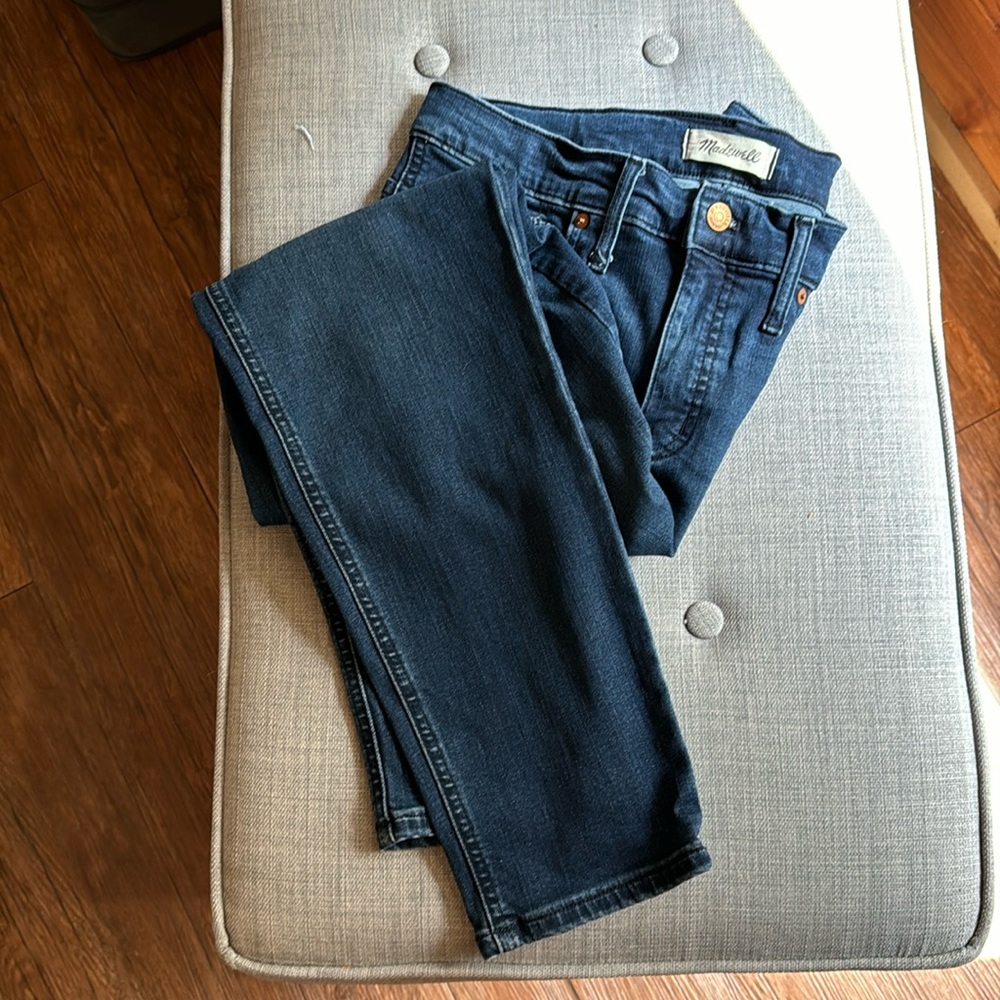 Madewell mid rise Stovepipe skinny ankle jean